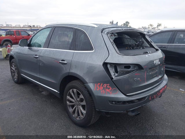 Audi Q5 2.0t Premium 2016 WA1C2AFP9GA136708 Image 3