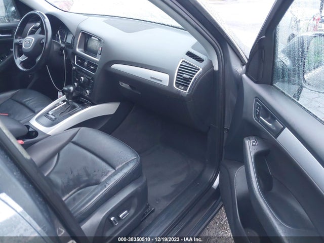 Audi Q5 2.0t Premium 2016 WA1C2AFP9GA136708 Image 5