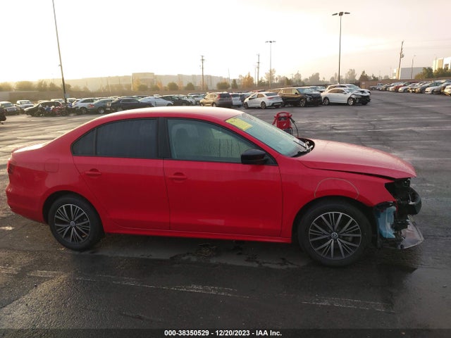 2018 VOLKSWAGEN JETTA 1.4T SE/1.4T WOLFSBURG EDITION VIN: 3VWDB7AJ1JM207973