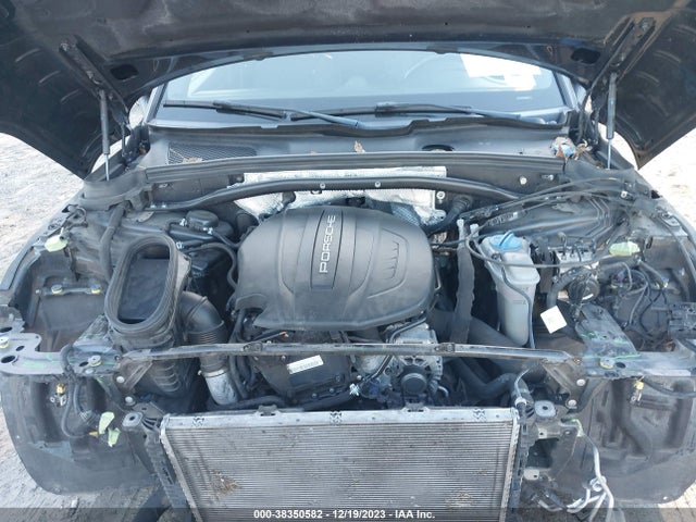 2017 PORSCHE MACAN WP1AA2A50HLB83027 Photo 9