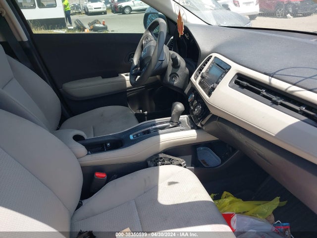 Honda HR-V LX 2019 3CZRU5H35KG710804 Image 5