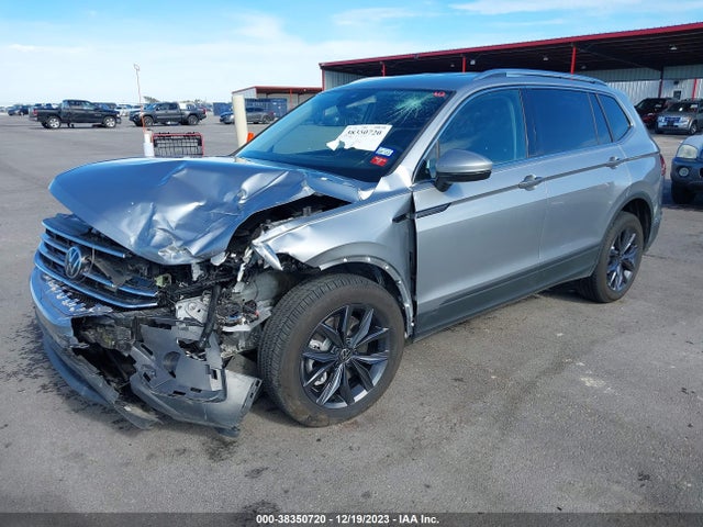 3VV3B7AX0PM125701 Volkswagen Tiguan 2.0t Se