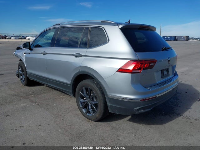 3VV3B7AX0PM125701 Volkswagen Tiguan 2.0t Se