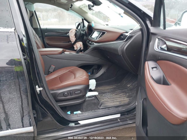2018 BUICK ENCLAVE AVENIR VIN: 5GAEVCKW0JJ240334