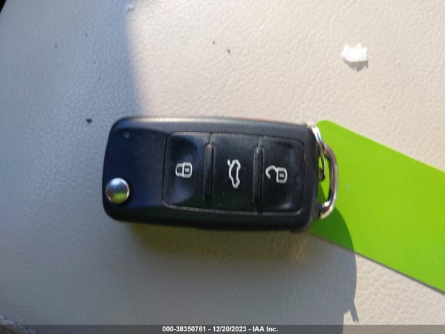 WVGBV7AX4HK019676 Volkswagen Tiguan 2.0t/2.0t S