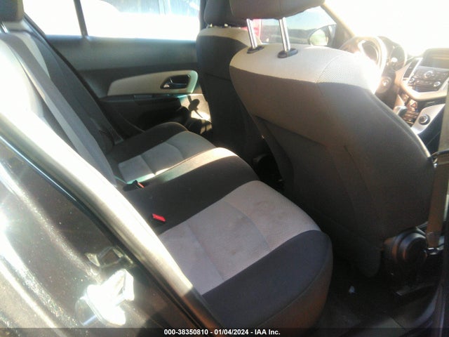 Chevrolet Cruze Ls Auto 2015 1G1PA5SH8F7112422 Image 8