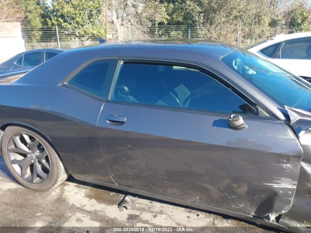 2C3CDZAG9JH219087 Dodge Challenger Sxt Plus