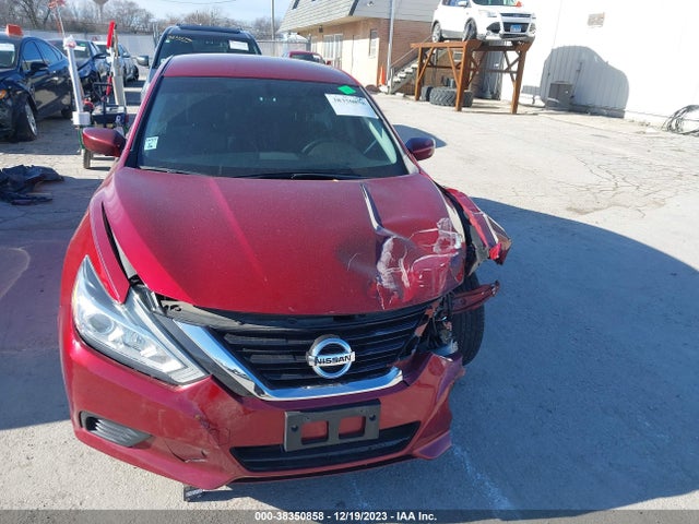 Nissan Altima 2.5 S 2018 1N4AL3AP4JC114145 Image 13