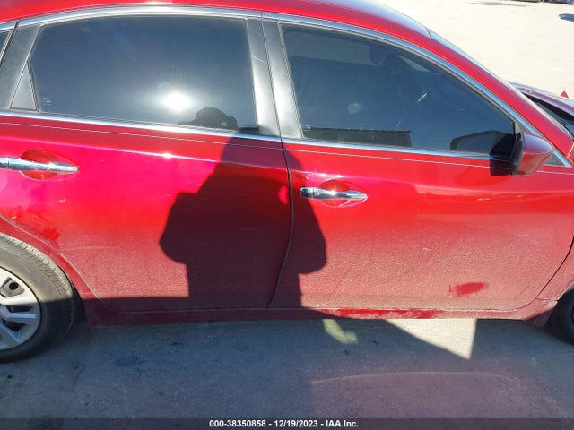 Nissan Altima 2.5 S 2018 1N4AL3AP4JC114145 Image 14