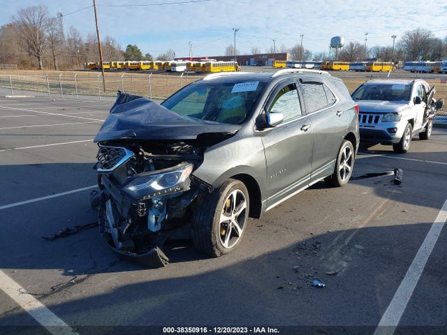 Chevrolet EQUINOX LT 2018 2GNAXTEX6J6333648 Image 2