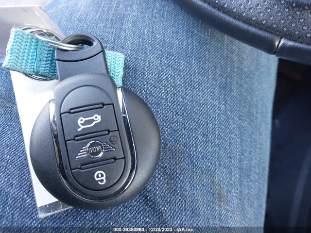 2019 MINI COUNTRYMAN WMZYT3C53K3E96032 Photo 10