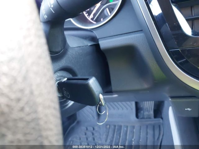 2021 TOYOTA CAMRY 4T1C11BK4MU025007 Photo 10