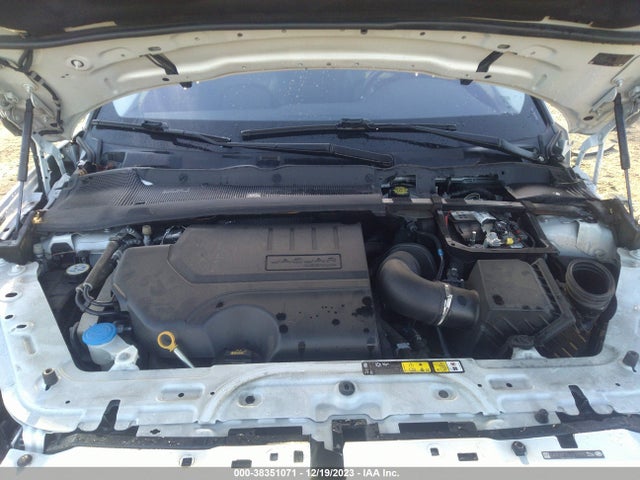 2018 JAGUAR E-PACE SADFJ2FX9J1Z31765 Photo 9