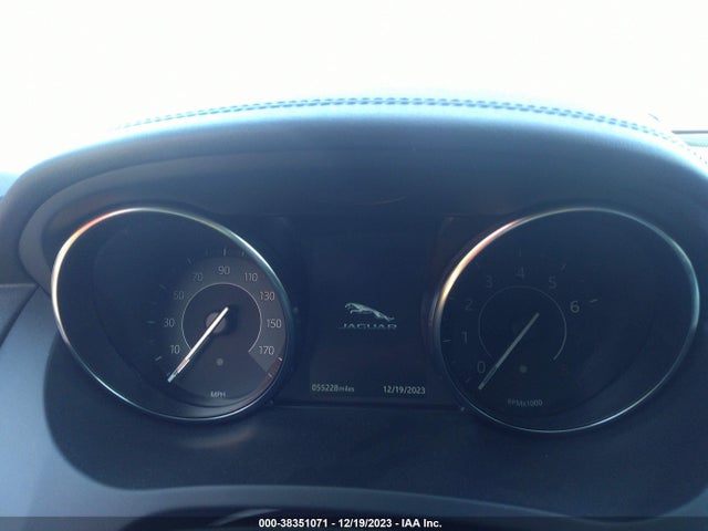 2018 JAGUAR E-PACE SADFJ2FX9J1Z31765 Photo 6