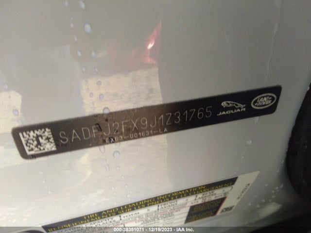 2018 JAGUAR E-PACE SADFJ2FX9J1Z31765 Photo 8