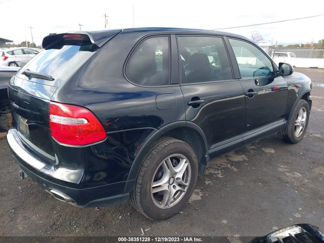 2010 PORSCHE CAYENNE WP1AA2AP7ALA03954 Photo 3
