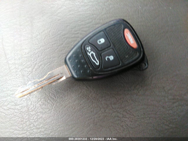 2005 JEEP LIBERTY SPORT VIN: 1J4GL48K55W712831