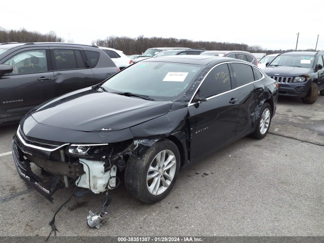 Chevrolet MALIBU LT 2018 1G1ZD5ST3JF152801 Image 2
