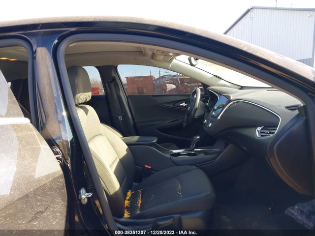 Chevrolet MALIBU LT 2018 1G1ZD5ST3JF152801 Image 5