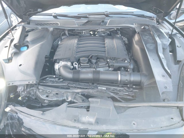 2018 PORSCHE CAYENNE WP1AA2A27JKA03043 Photo 9