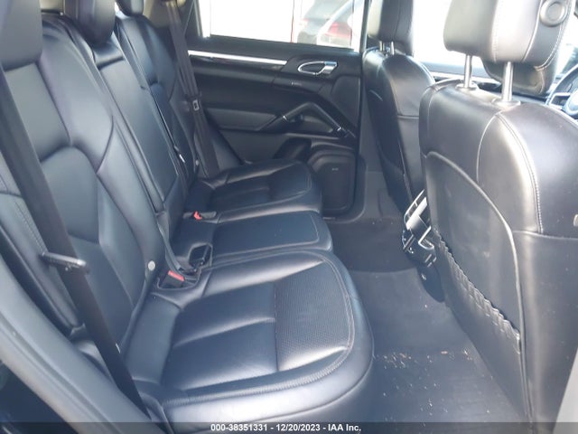 2018 PORSCHE CAYENNE WP1AA2A27JKA03043 Photo 7