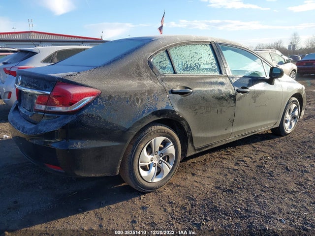2015 HONDA CIVIC LX VIN: 2HGFB2F53FH564167