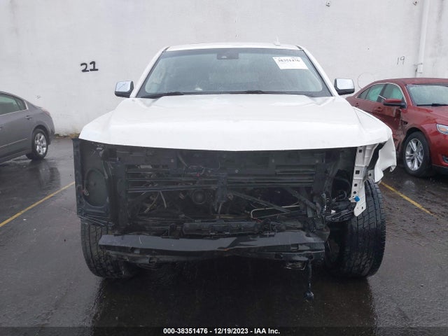 Chevrolet Suburban Premier 2017 1GNSKJKC7HR307325 Image 12