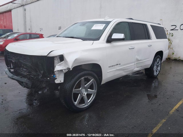 Chevrolet Suburban Premier 2017 1GNSKJKC7HR307325 Image 2