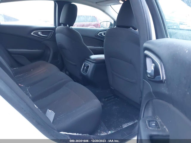 2016 CHRYSLER 200 LIMITED VIN: 1C3CCCAB2GN167984