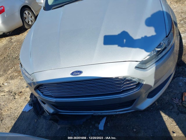 3FA6P0H75GR337562 Ford FUSION SE
