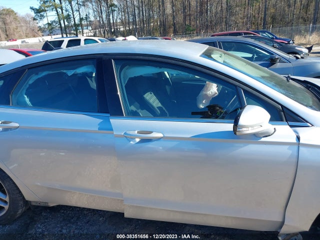 3FA6P0H75GR337562 Ford FUSION SE