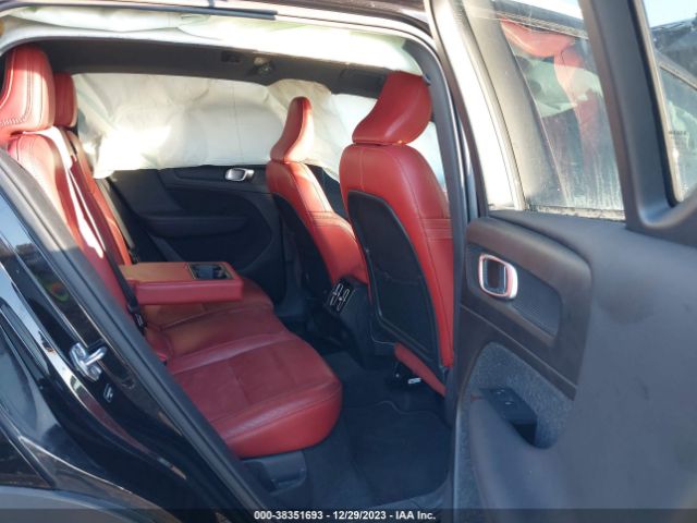 2019 VOLVO XC40 YV4162UK2K2052244 Photo 7
