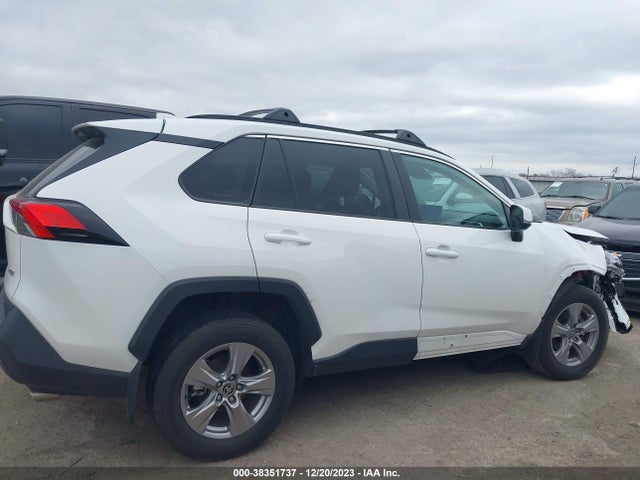 2022 TOYOTA RAV4 XLE VIN: 2T3W1RFVXNW221199