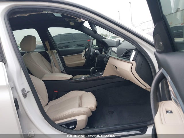WBA8E9C5XGK647906 BMW 328I