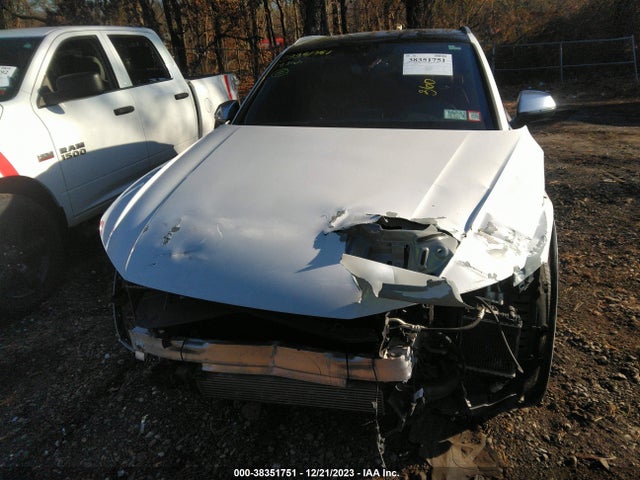 WA1A4AFY0J2125933 Audi Sq5 3.0t Premium Plus