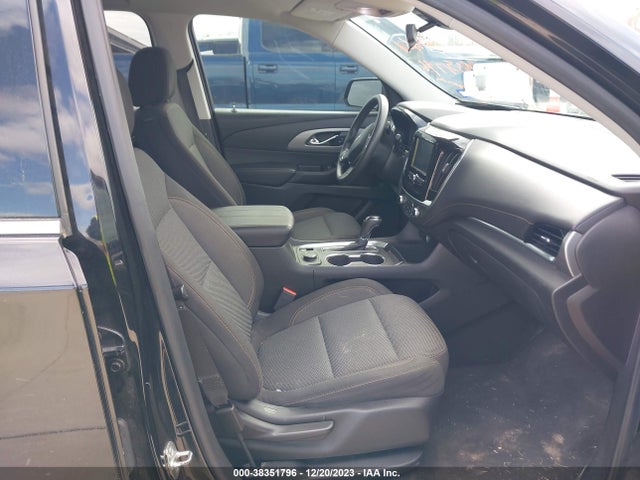 Chevrolet Traverse Ls 2019 1GNERFKW9KJ212741 Image 5