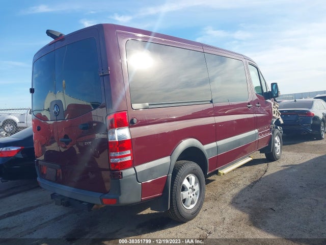 WDZFE7CDXHP393608 Mercedes-Benz Sprinter 2500 Standard Roof V6