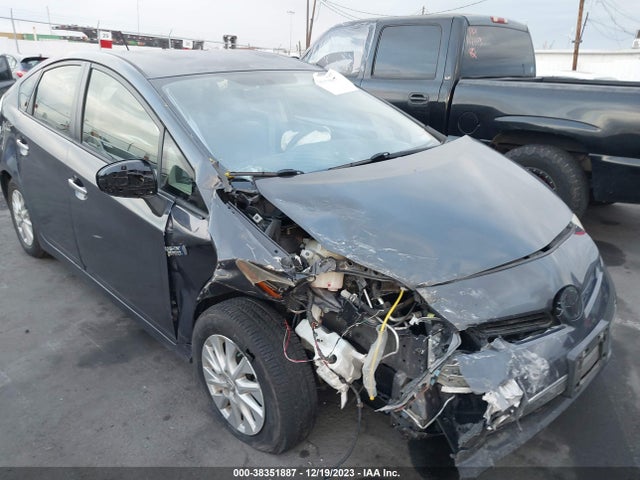 Toyota Prius Plug-in Base (cvt) 2014 JTDKN3DP4E3053843 Image 6