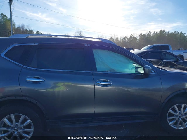 2017 NISSAN ROGUE SV VIN: JN8AT2MTXHW152974