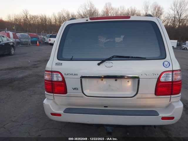 2000 LEXUS LX 470 VIN: JT6HT00W9Y0103922