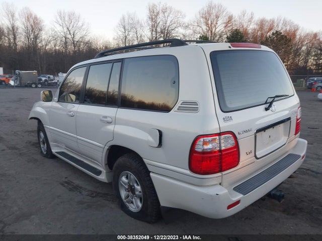 2000 LEXUS LX 470 VIN: JT6HT00W9Y0103922