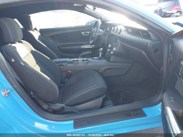 1FA6P8AM7H5228989 Ford Mustang V6
