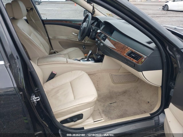 2008 BMW 528XI VIN: WBANV13568CZ53209