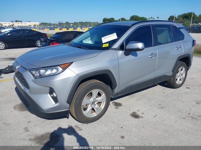 2020 TOYOTA RAV4 XLE VIN: 2T3P1RFV9LW128496