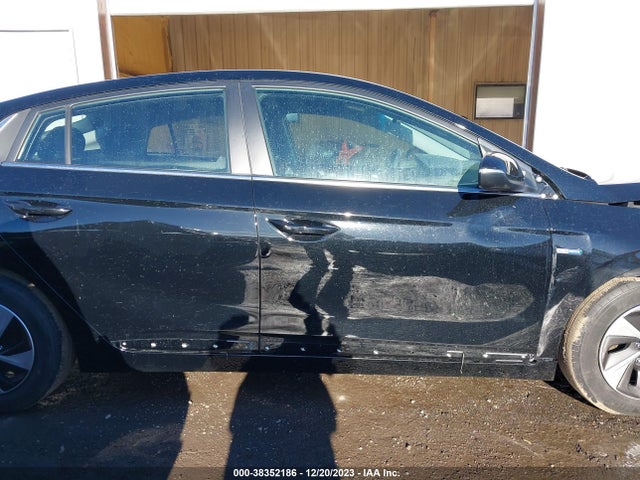 2019 HYUNDAI IONIQ HYBRID SEL VIN: KMHC75LC1KU164005