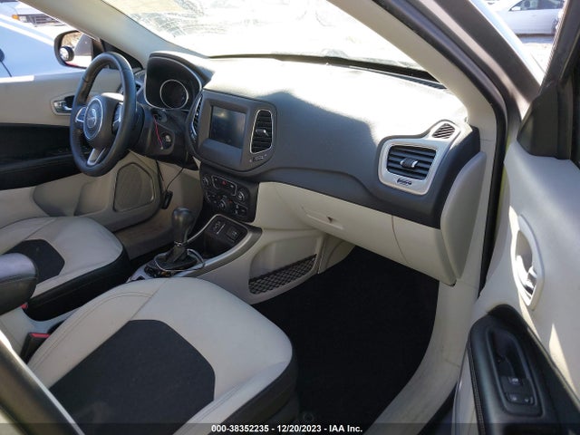 Jeep Compass Sun And Wheel Fwd 2019 3C4NJCBB6KT677546 Image 5