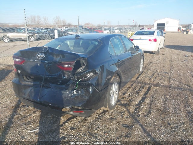 Toyota CAMRY LE 2024 4T1C11BK4RU110923 Image 4