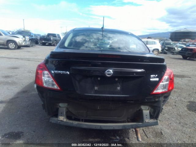 3N1CN7AP4JL810516 Nissan Versa 1.6 Sv