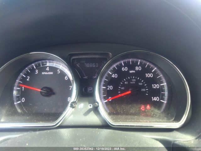 3N1CN7AP4JL810516 Nissan Versa 1.6 Sv
