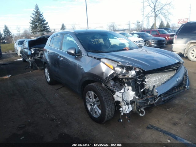 2018 KIA SPORTAGE LX VIN: KNDPMCAC2J7474750